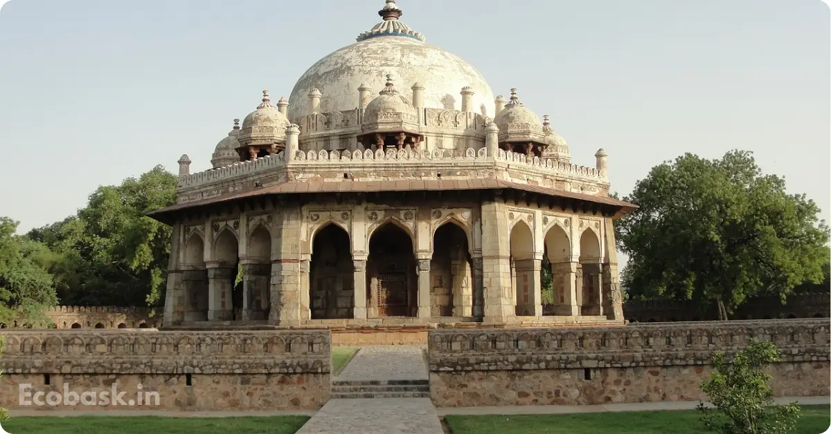 15 Best Places To Visit in Delhi